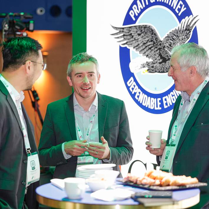 men networking at aircraft leasing ireland global aviation sustainability conference