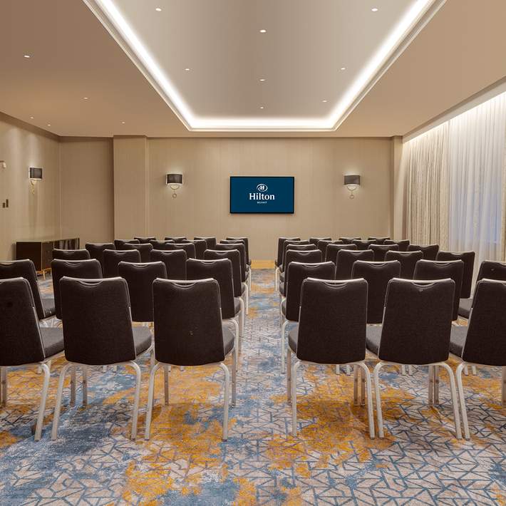 hilton belfast conference room