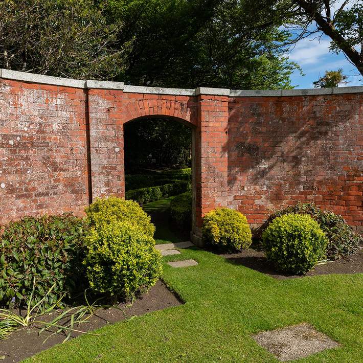 portmarnock hotel walled garden