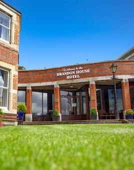 The front of the brandon house hotel