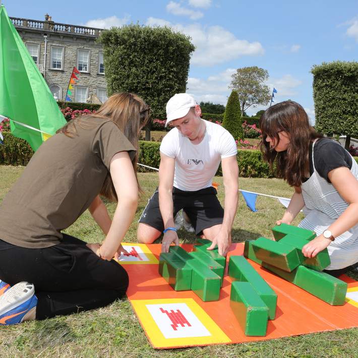 team solving puzzle