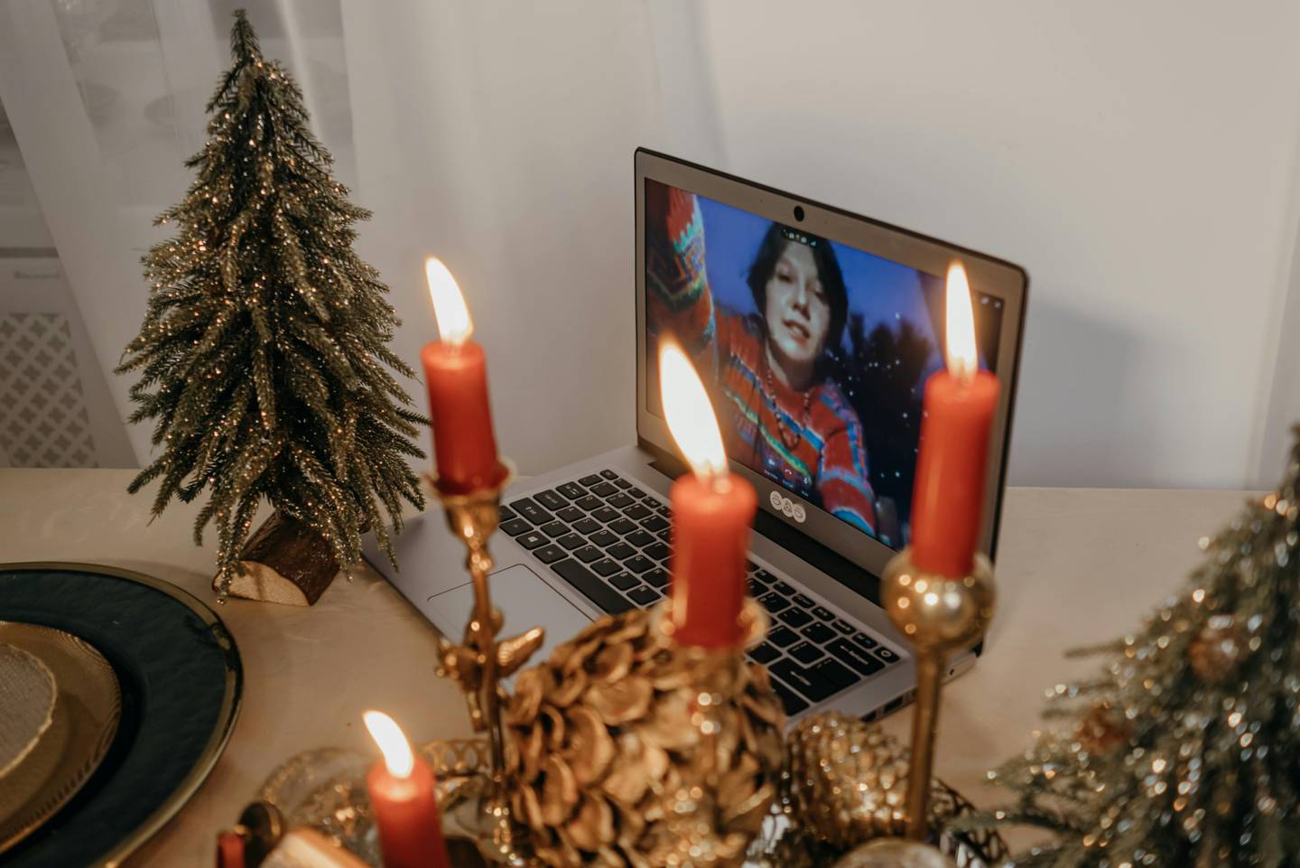 Virtual christmas online on a laptop