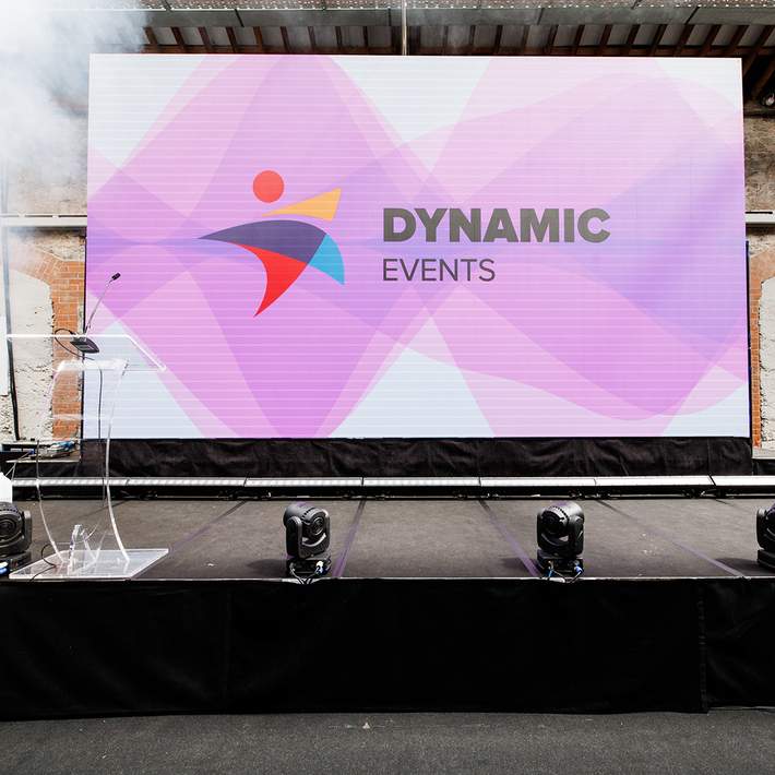 Dynamic Logo on Big Screen