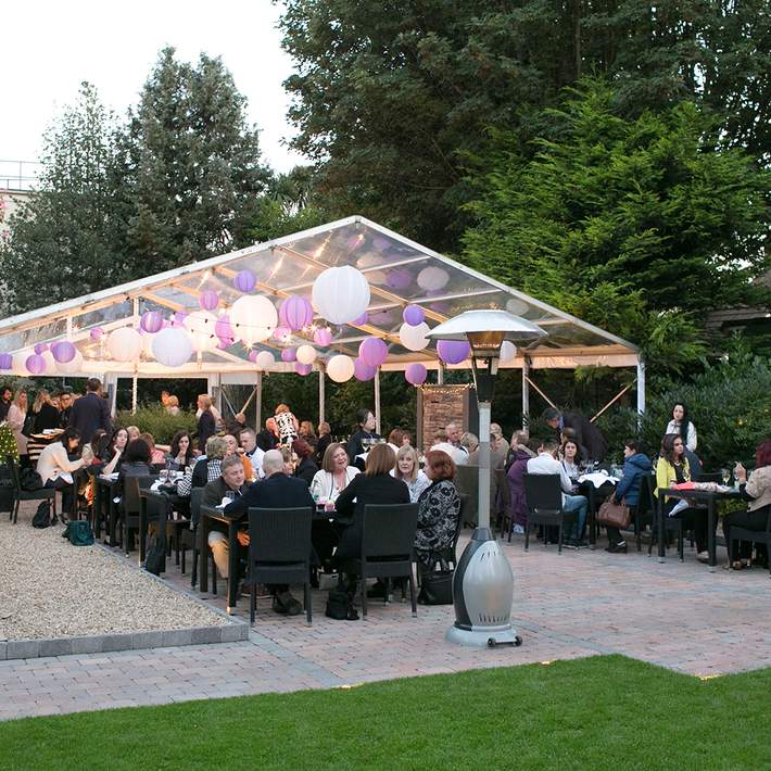 sandymount hotel barbeque area