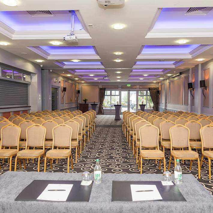 midlands park hotel  conference room